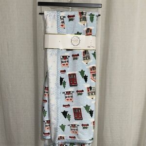 Merry Christmas Reversible Velvet Blue Plush Throw Christmas Town Snowflake